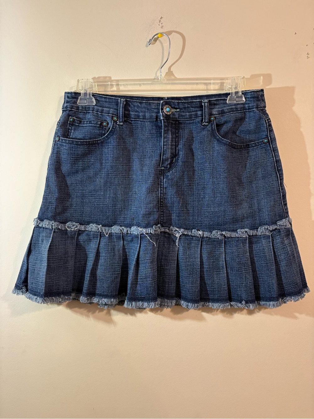 Baccini‎ blue Jean denim skirt women’s SZ 10 pleated ruffle raw edge hem line